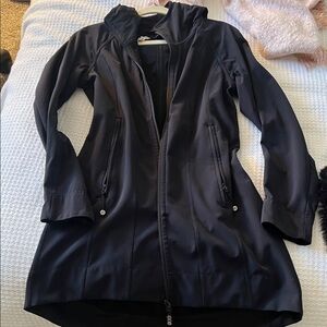 Lululemon Black Women's Jacket Raincoat Sz 6, M